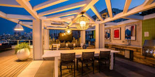 Summit at Lake Union Gallery 6