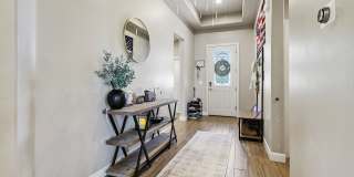 Beautiful 4 bedroom home with Solar Panels Gallery 5