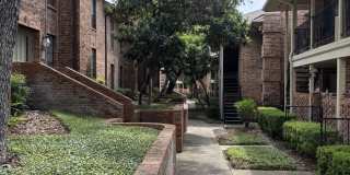 201 Ellwood St unit: 205 Gallery 6