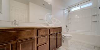 Twelve Bridges 4-Bedroom, 2-Bath Home Gallery 21