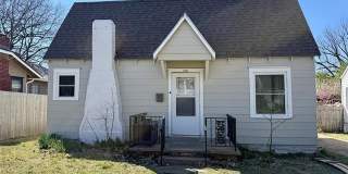 1124 S Richmond Avenue Gallery 1