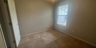 Nice Family home in Ward Gallery 10