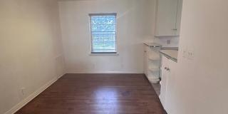 2 Bed/1 bath home near Norman North Gallery 5