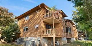 581 Courtwood Lane Gallery 1