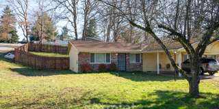 11901-11903 Ainsworth Avenue South - 11901 Gallery 1