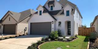 4/2.5/2 in Gruene Villages / 1 Mile to Gruene / Fridge Included/ Tons of Upgrades /NBISD Gallery 1