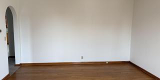 123 Heald Street Gallery 5