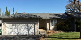 Single story newly remodeled home on the golf course in Lake of the Pines! Huge yard! Gallery 1