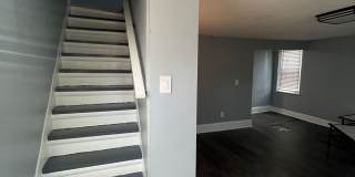 205 Ashworth PlRm 1 Gallery 17