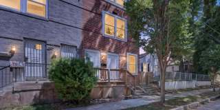 Newly Built 4BR/3BA Two-Level Townhome with Parking - Minutes to Navy Yard & Capitol Hill Gallery 1