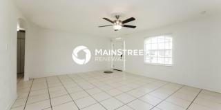 4003 3rd Street West Gallery 4