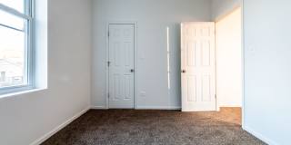 1630 S Sawyer Ave Gallery 5