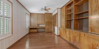 902 Holik Drive Gallery 3
