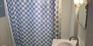 2 Bedroom SF Property with 2 car detached garage Gallery 9