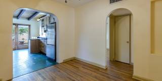 2110 E Water Street Gallery 18