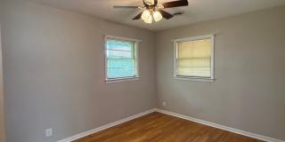 Beautiful 3 bedroom- North Johnson City Gallery 22
