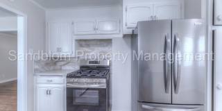 For Lease | $1300 Rent | Available Now! Gallery 11