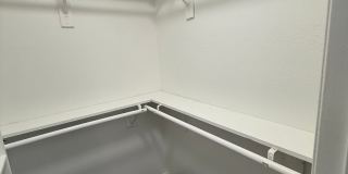 3042 Livonia Ave. Gallery 37