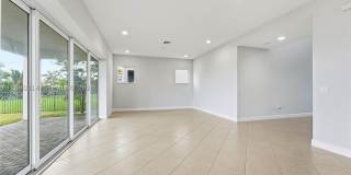 15239 Goldfinch Cir Gallery 8
