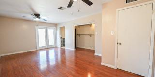 1909 W 19 ST Gallery 13