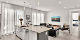 2100 Miami Rd Gallery 33