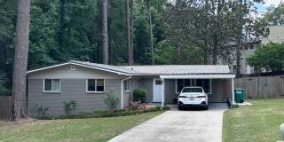 1729 Ray Road- Fully Furnished Luxury Home Gallery 1