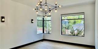 1319 Sunset Plaza Drive Gallery 12