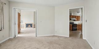 Charming 2 Bedroom Pacific Grove Home with Ocean Views Gallery 18