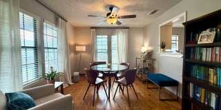 4/3 Home in Clarksville! Incredible location! Available for mid-July! Gallery 1