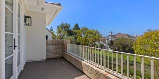 17 Colonial Gallery 17