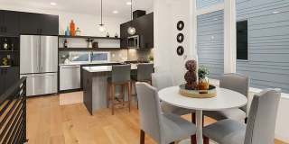 Modern Beacon Hill Home with Rooftop Deck & Sweeping Seattle Views Gallery 13