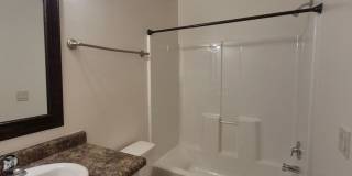 Remodeled 3 Bed / 2.5 Bath Townhome in Great Location Gallery 18