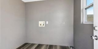2615 SAINT ANN Street Gallery 13