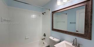 11612 NW 51st Ter Gallery 17