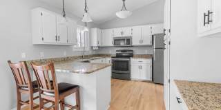 Spacious 5 Bed, 2 Bath Split-Level Home Near Bishop Elementary Gallery 10