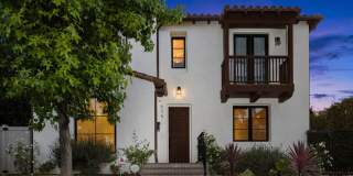 635 Seward Street Gallery 1