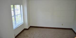 361 KENT Lane Gallery 4