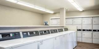 Eagle Point Apartments Gallery 27