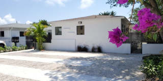 740 SW 9th St Gallery 33