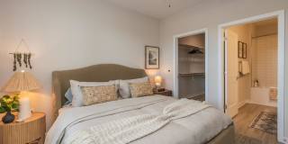 Middle Sound West Apartments Gallery 55