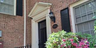 500 N Poplar Street Gallery 1