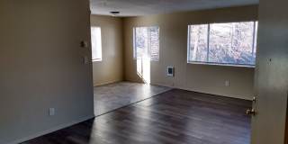 Two Bedroom, One Bathroom Upstairs Apartment - Maverick Apartments Gallery 1