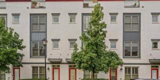 Like New Townhome in Old Town Alexandria Gallery 1