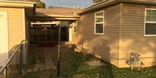 Recently remodeled home close to the park Gallery 7