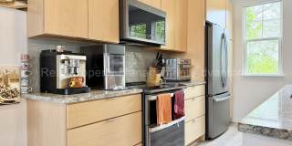 Modern 2020 Built Townhome Just Steps from Downtown Ferndale! Gallery 6