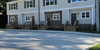 Luxury Lakeview Living Just Minutes from Downtown Gainesville Gallery 1