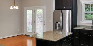 Garage townhome with mountain views Garage townhome with mountain views Gallery 6