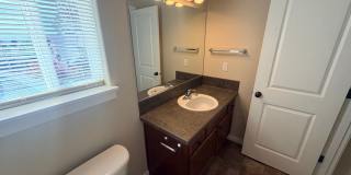 Beautiful Bull Mountain 4 Bedroom 2 1/2 Bath Home Just a Block from the Community Pool and Park! $500 Incentive! Gallery 19