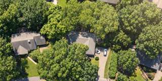 Spacious 4 Bed / 3.5 Bath Scarsdale Home with Bedroom Suites, Fireplace, Deck & Private Yard - SHORT TERM RENTAL AVAILABLE UNTIL June 30, 2027 Gallery 1