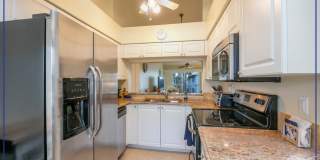 ** SEASONAL** PIPER'S POINTE PALM RIVER ** NEAR MERCATO SHOPPING CENTER ** NEAR THE BEACH ** Gallery 1